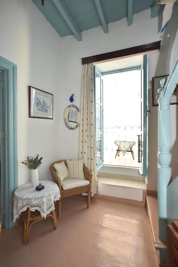 Traditional House By The Sea Mandraki  Ngoại thất bức ảnh